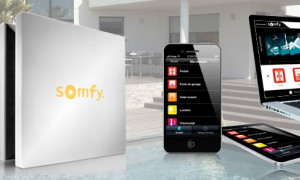 La solution domotique de 3ème niveau : pour piloter à distance mes volets | Menuiseries Bouvet
