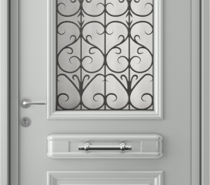 Porte d'entrée grise avec décor vitrée et grille noire et barre de tirage | Menuiseries Bouvet